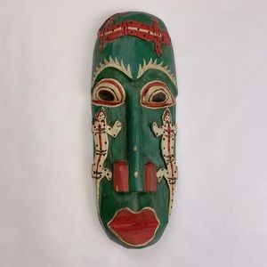 Wood Wall Mask